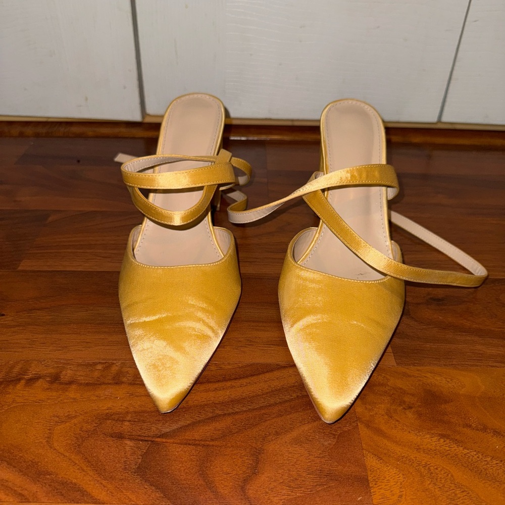 Elegant Yellow Strappy Heels